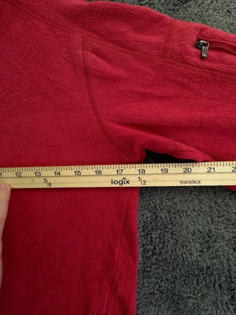Patagonia Women’s Jacket Adult Fleece Red Hooded Small Full Zip W/ Logo, Pockets